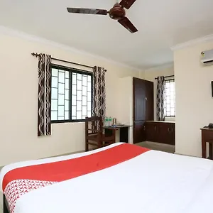 3* Hotel Oyo 3309 Anjam Smrithi Mandiram
