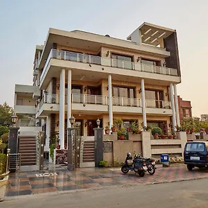 Bed & Breakfast Kapoor Residency Delhi (National Capital Territory of India)